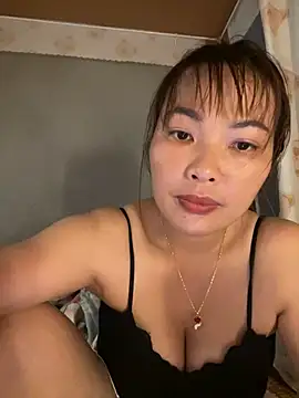 Snapshot of MUNMUN2K5 chatting on 07-19-26, 04:49 MUNMUN2K5 online show from 07-19-26, 04:49