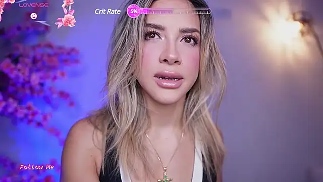 Snapshot of R4-V3N chatting on 01-15-25, 05:29 R4-V3N online show from 01-15-25, 05:29