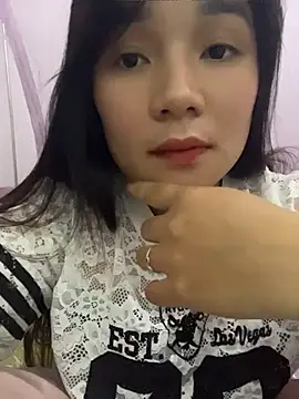Lyly damdang online show from 05-09-26, 09:14