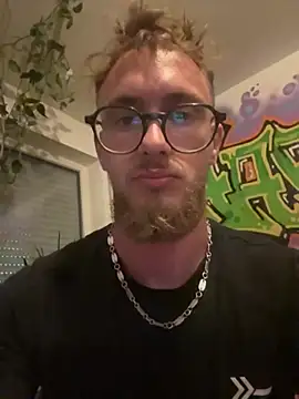 makeucomee online show from 07-19-26, 07:28