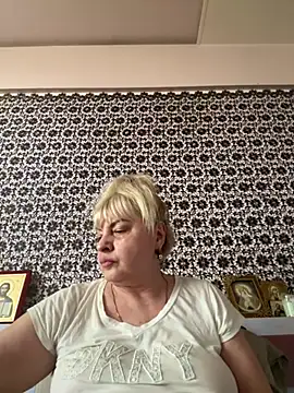 Snapshot of AnastasiaGrey777 chatting on 06-18-26, 05:30 AnastasiaGrey777 online show from 06-18-26, 05:30