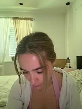 Snapshot of LillyStarr chatting on 06-23-26, 09:51 LillyStarr online show from 06-23-26, 09:51
