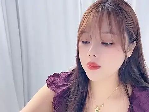 Snapshot of Qingqing19 chatting on 06-04-26, 02:39 Qingqing19 online show from 06-04-26, 02:39