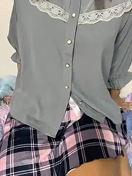 Snapshot of aya_chan00 chatting on 07-06-26, 10:23 aya chan00 online show from 07-06-26, 10:23