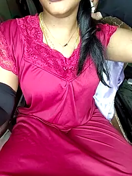 Snapshot of Tamil__Thara003 chatting on 06-04-26, 06:03 Tamil Thara003 online show from 06-04-26, 06:03