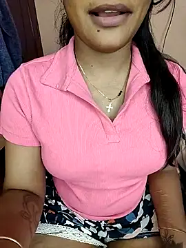 Snapshot of Tamil__Thara003 chatting on 07-02-26, 07:47 Tamil Thara003 online show from 07-02-26, 07:47