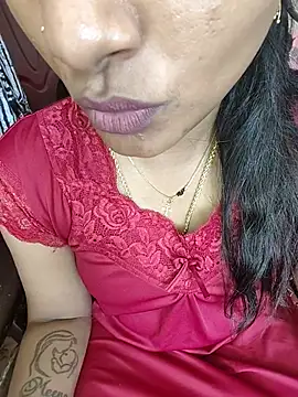 Snapshot of Tamil__Thara003 chatting on 08-04-26, 05:43 Tamil Thara003 online show from 08-04-26, 05:43