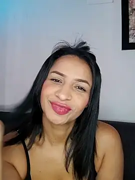 Snapshot of mell0102 chatting on 06-18-26, 12:42 mell0102 online show from 06-18-26, 12:42