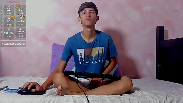 Snapshot of Baby_noahtt chatting on 05-15-26, 11:28 Baby noahtt online show from 05-15-26, 11:28