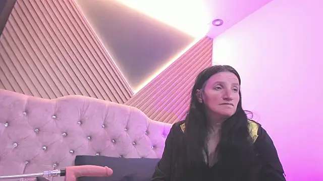 Snapshot of CloeMature chatting on 06-08-26, 02:56 CloeMature online show from 06-08-26, 02:56