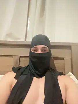 Snapshot of galego01002 chatting on 05-08-26, 12:16 galego01002 online show from 05-08-26, 12:16