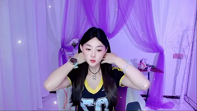 Tili Lucky online show from 07-17-26, 01:01