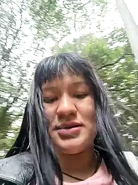 Snapshot of Bathory777 chatting on 05-11-26, 04:59 Bathory777 online show from 05-11-26, 04:59