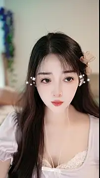 Snapshot of singer-wenwan chatting on 05-18-26, 06:52 singer-wenwan online show from 05-18-26, 06:52