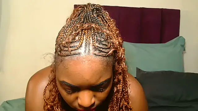 Snapshot of xxebony chatting on 06-30-26, 01:28 xxebony online show from 06-30-26, 01:28