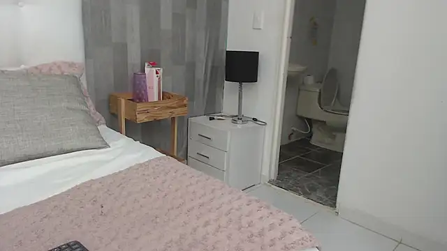 AnaJacksonn online show from 05-30-26, 07:11