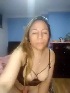 queen silvanna online show from 07-23-26, 03:59
