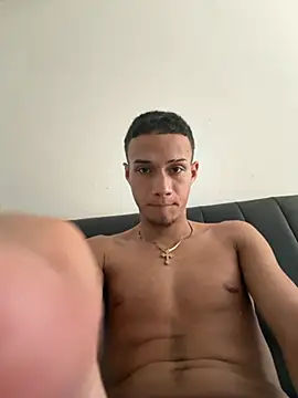 friends lust latin online show from 07-04-26, 02:34