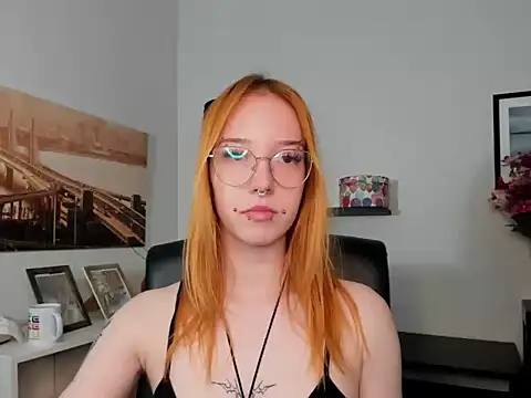 foxSonya online show from 05-25-26, 05:46