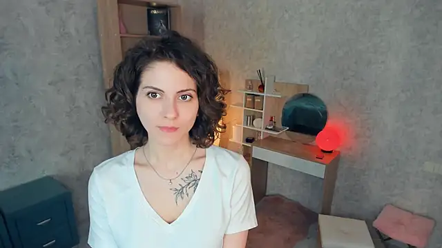 Snapshot of Kimasichka chatting on 05-17-26, 05:38 Kimasichka online show from 05-17-26, 05:38