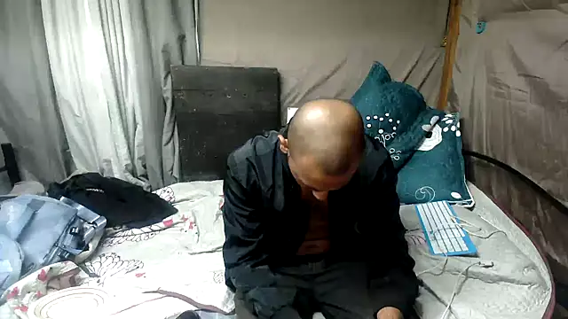 Snapshot of Camodick chatting on 06-05-26, 07:19 Camodick online show from 06-05-26, 07:19