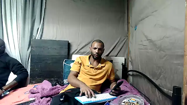 Snapshot of Camodick chatting on 06-16-26, 06:54 Camodick online show from 06-16-26, 06:54