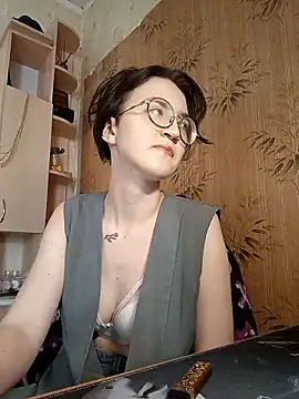 Alessa Kiss online show from 05-07-26, 02:55
