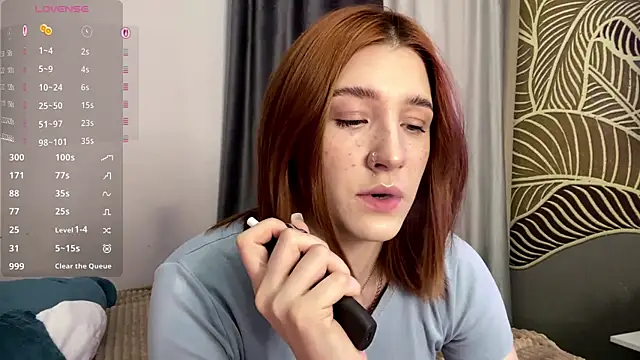 EwaDerobertis online show from 06-19-26, 02:32