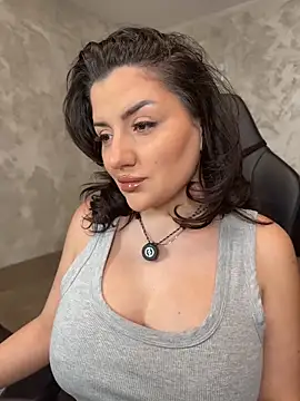 Snapshot of SophiePale chatting on 02-22-26, 12:47 SophiePale online show from 02-22-26, 12:47