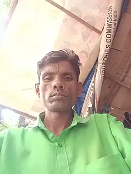 Snapshot of Hot-Parinda200 chatting on 07-13-26, 07:11 Hot-Parinda200 online show from 07-13-26, 07:11