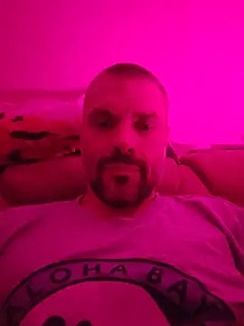 Snapshot of DaddyMarlboro chatting on 06-02-26, 07:38 DaddyMarlboro online show from 06-02-26, 07:38