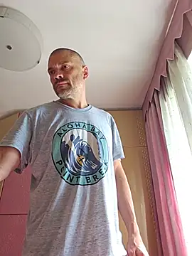 Snapshot of DaddyMarlboro chatting on 07-13-26, 07:00 DaddyMarlboro online show from 07-13-26, 07:00