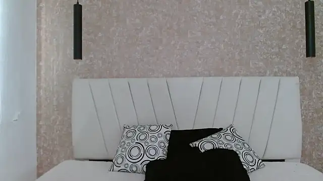 Snapshot of AliceSmity__ chatting on 05-29-26, 12:03 AliceSmity online show from 05-29-26, 12:03