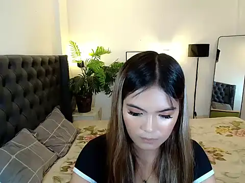 Snapshot of morenapinaygirl chatting on 05-11-26, 08:42 morenapinaygirl online show from 05-11-26, 08:42