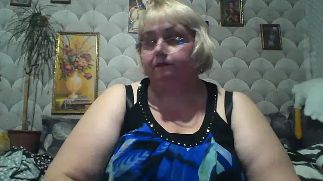 Snapshot of MarinaFarina53 chatting on 05-30-26, 06:16 MarinaFarina53 online show from 05-30-26, 06:16