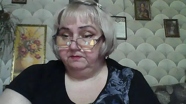 Snapshot of MarinaFarina53 chatting on 06-01-26, 07:32 MarinaFarina53 online show from 06-01-26, 07:32