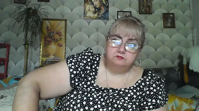 Snapshot of MarinaFarina53 chatting on 07-04-26, 06:30 MarinaFarina53 online show from 07-04-26, 06:30