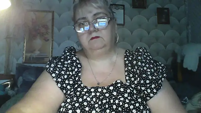 Snapshot of MarinaFarina53 chatting on 07-06-26, 05:04 MarinaFarina53 online show from 07-06-26, 05:04