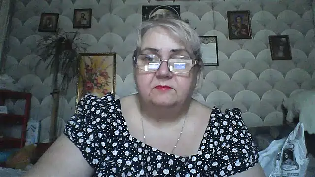 Snapshot of MarinaFarina53 chatting on 07-11-26, 06:49 MarinaFarina53 online show from 07-11-26, 06:49
