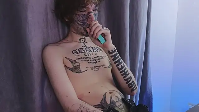 Emo   boy online show from 06-04-26, 09:32