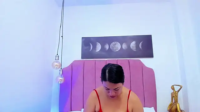 Snapshot of SofiaMartiinez chatting on 05-26-26, 11:06 SofiaMartiinez online show from 05-26-26, 11:06