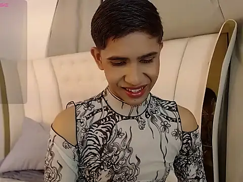 Snapshot of joshua_saenz_ chatting on 07-17-26, 07:41 joshua saenz online show from 07-17-26, 07:41
