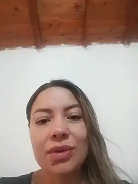 Snapshot of Annie-Latina chatting on 05-20-26, 05:19 Annie-Latina online show from 05-20-26, 05:19
