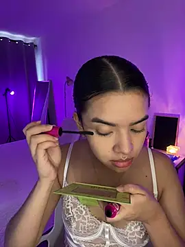 fluffylips online show from 07-08-26, 12:09