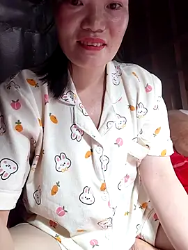 -Trici- online show from 06-13-26, 10:08