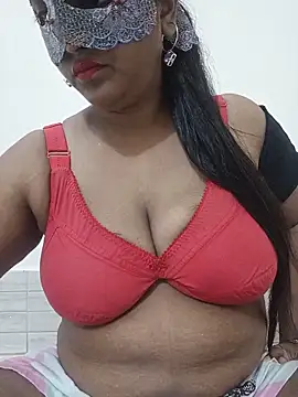 Snapshot of Ponaam-Babe chatting on 06-01-26, 06:53 Ponaam-Babe online show from 06-01-26, 06:53