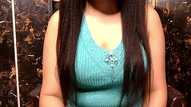 Snapshot of vamika-singh chatting on 05-18-26, 09:26 vamika-singh online show from 05-18-26, 09:26