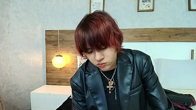 Bj Olivine online show from 05-30-26, 08:17