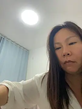 xiaoyun-10 online show from 05-17-26, 01:18