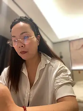 xiaoyun-10 online show from 06-04-26, 02:56